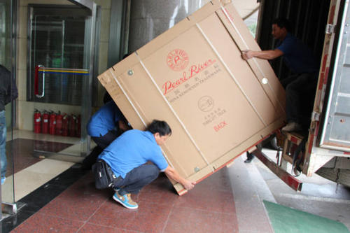 烟台钢琴贵重工艺品无忧运